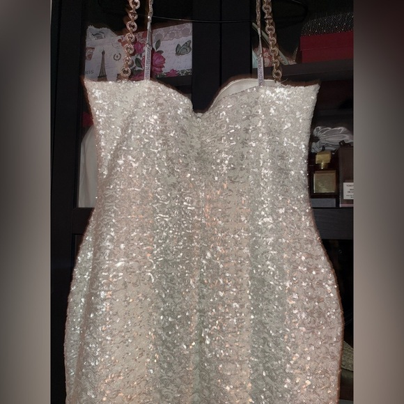 NADINE MERABI Nina Embellished Body-Con Cocktail Dress - Picture 9 of 11